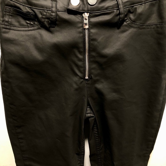 SOLD - Picture 2 of 4